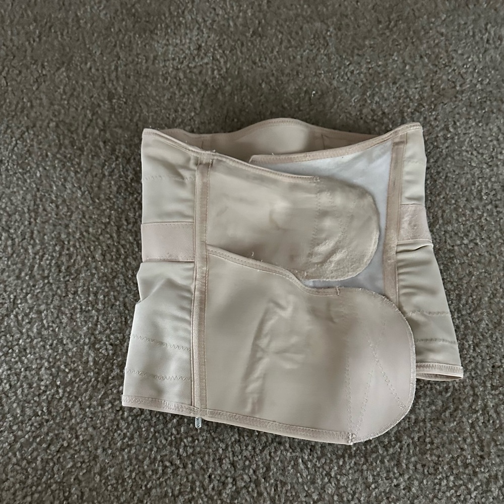Belly Bandit Luxe Postpartum Belly Wrap